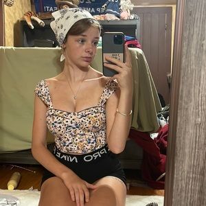 cute flower top